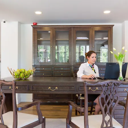 Luna Turismo Hotel 4*