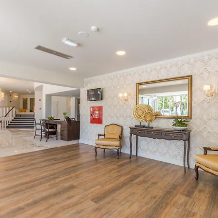 Hotel Luna Turismo 4*