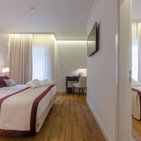 Luna Turismo Hotel