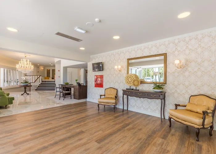 Hotell Luna Turismo 4*