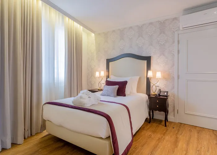 Luna Turismo Hotel