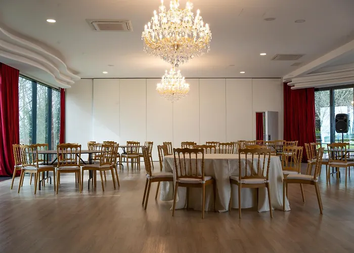 Luna Turismo Hotel 4*